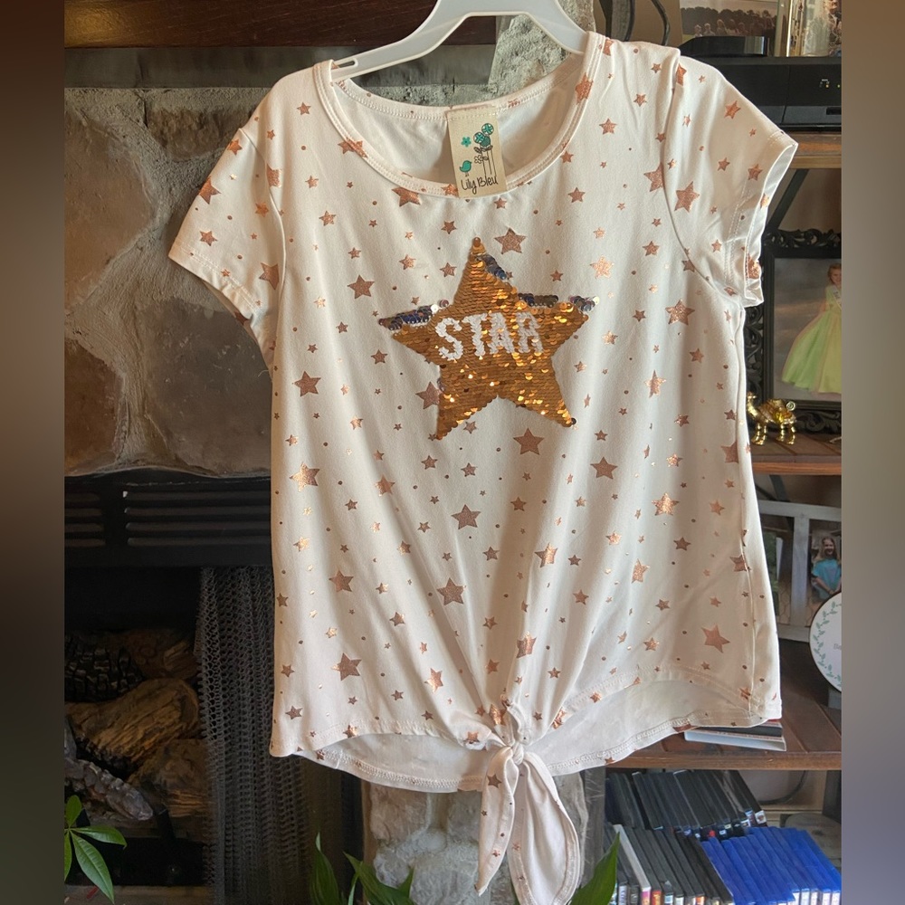Lily Bleu stars knot tee